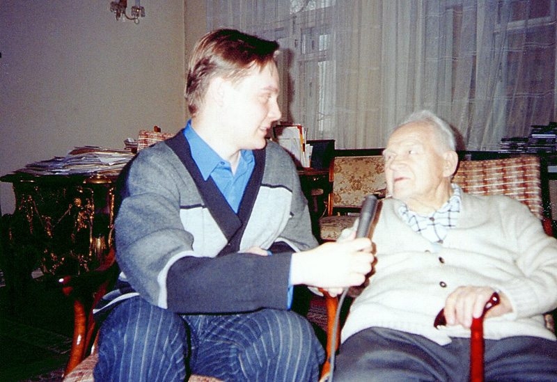 Александр Чернышов и Тихон Хренников работают над радиопередачей, 2005